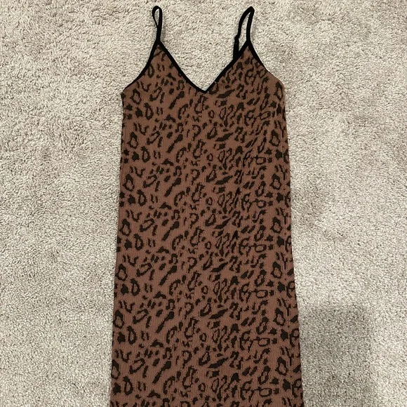 Fashion Nova Avery Leopard Seamless Mini Dress - Leopard - Picture 2 of 8